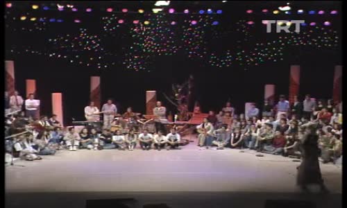 TRT Ankara Radyosu THM Gençlik Korosu-Çökertmeden Çıktımda Halilim