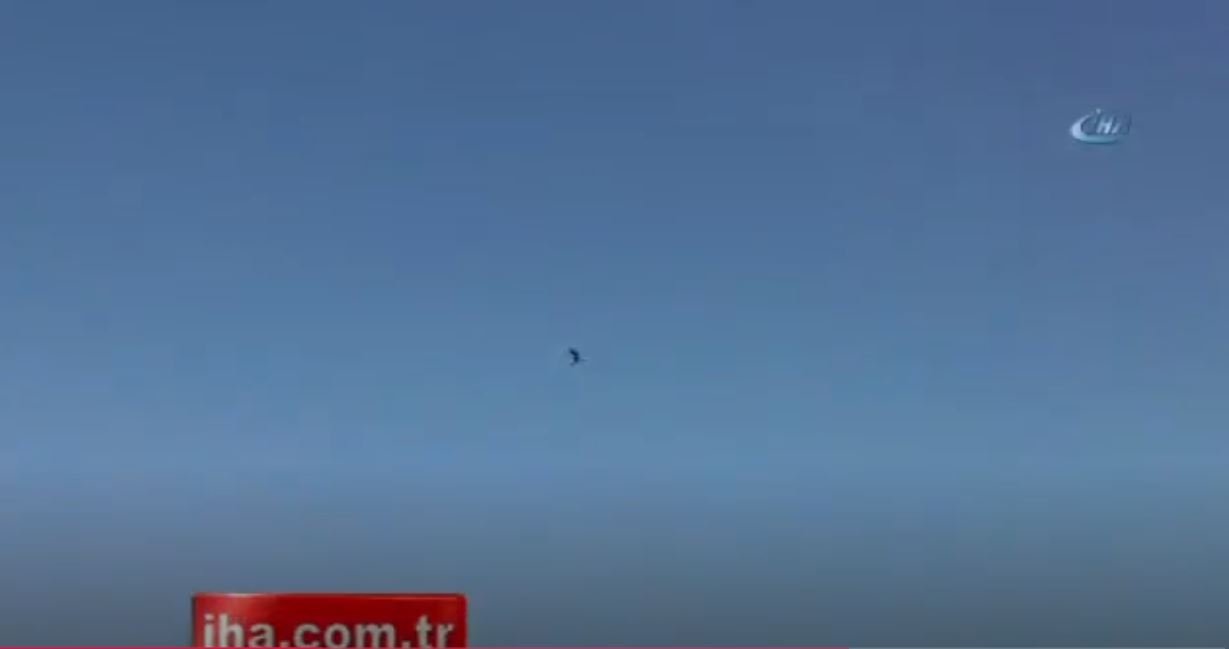 Solo Türk’ün Gazi Kentteki Deneme Uçuşu Nefes Kesti 