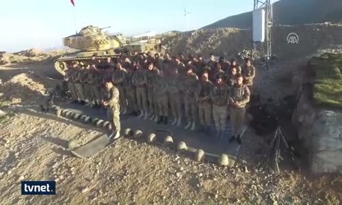 Mehmetçik'ten 2 Bin 900 Metrede Bayram Namazı