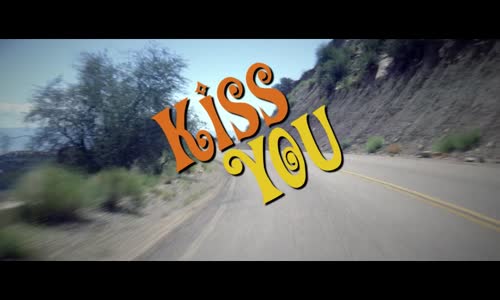 One Direction - Kiss You (Official)