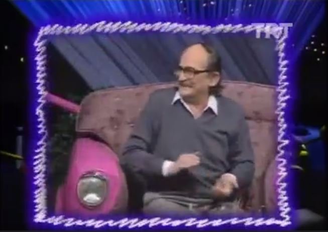 Mizah Yolcuları 5.Bölüm İzle