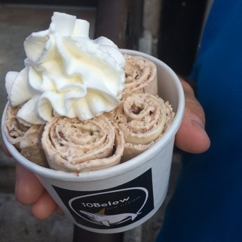 Rulo dondurma yapımı