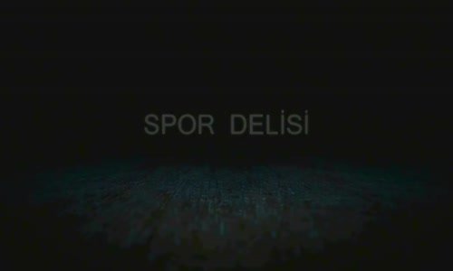 Sahaya Giren Çılgın Taraftarlar