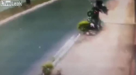 Böyle Motosiklet Kazası Görülmedi Korkunç Ölüm Kamerada