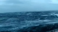Bazen bu dalgaları görmek için illa ki denizde olmak gerekmiyor.