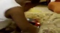 Oyuncak Arabaya Binmeye Çalisan Bebek