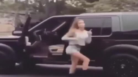 Arabasından İnip Dans Eden Güzele Türk İşi Troll