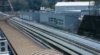 Japonya'da manyetik kaldırma teknolojisiyle çalışan süper hızlı tren