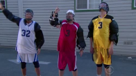 James Corden'dan Yine Efsane Eğlenceli Video: Basketbol Topu veya Pasta!