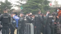 Paris’teki en büyük göçmen kampı polis tarafından boşaltıldı