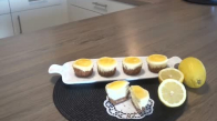  Limonlu Sosu ile Porsiyonluk Cheesecake Nasıl Yapılır 