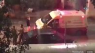 Yahudi Yerleşimciler Hasta Taşıyan Ambulansın Önünü Kesti