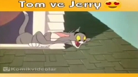 Komik Tom Ve Jerry Sahnesi
