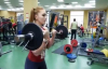 Barbie Lakaplı Rus Kadının Halter Çalışması