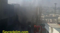 Avcılar'da E-5'i dumana boğan fabrika yangını