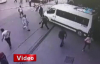 Minibüs Sürücüsü Kemerle Polise Saldırdı Polis Silahını Ateşledi