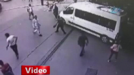 Minibüs Sürücüsü Kemerle Polise Saldırdı Polis Silahını Ateşledi