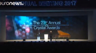 Davos Ekonomi Forumu Ödül Töreniyle Açıldı 