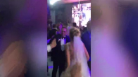 Futbolcu Meireles Türk Düğününe Katıldı Erik Dalında Koptu