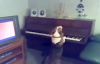 Piyano Çalan Köpek