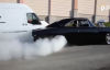 Dodge Charger'in Büyüleyici Lastik Yakma Performansı