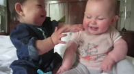 Bebekler Kendi Aralarında Nasıl İletişim Kurar ! çok Komik ...