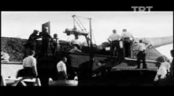 Seyit Onbaşı'nın 215 Kiloluk Top Mermisini Kaldırması izle 