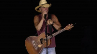 Kenny Chesney Save It For A Rainy Day (Live With Old Dominion)