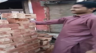 Dişleriyle Altı Tuğla Kaldıran Pakistanlı Adam