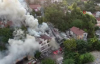 Üsküdar'da çatı katında yangın- Anne ve 2 çocuğu mahsur kaldı 