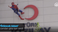 'Örümcek Adam' Camdan Girip Kan Verdi
