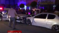 İki Otomobil Kafa Kafaya Çarpıştı 9 Yaralı