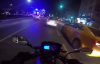 Ambulansın Geçişini Engelleyen Aracın Önünü Kesen Polis
