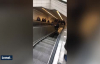 İstanbul Ayazağa Metrosu'nda Yürüyen Merdiven Çöktü