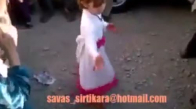 Güzel Bir Çocuk Dansı
