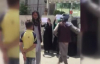 Afganistan'da 4 kadın Taliban'ı protesto etti 