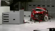 Toyota Pikap Sağlamlık Testinde Rezil Oldu