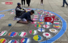 Almanya'daki sokak sanatçısı- Türkler, bayraklarını yere çizmemi istemiyor 