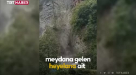 Rize'de heyelan- Araçlar son anda kurtuldu