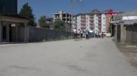 Tekerlekli kayakçılar Türkiye Şampiyonası'na karayolunda hazırlanıyor