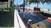 Brezilya'da Mini Tsunami Yaşandı 