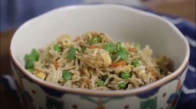 Sebzeli Çin Pilavı Tarifi (Fried Rice)