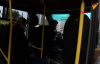 Maltepe'de ceza kesilen minibüs şoförü ''Artık kaldıramıyorum'' diyerek aracını bırakıp uzaklaştı