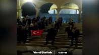 Türk Öğrencilerden Mescid-i Aksa'da Bayraklı Protesto