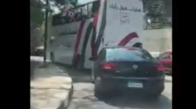 Otobüsten Düşen İranlı Kadın