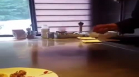 İşini Aşkla Yapan Şefin Yumurtayı Sanata Çevirmesi
