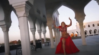 Tatar Kızı Camide Dans Ediyor