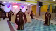 Gelin Ve Arkadaşlarının Muhteşem Dansı