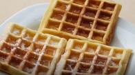 Waffle Nasıl Yapılır  Waffle Hamuru Tarifi 