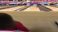 Bowlingde Şansı Fazlasıyla Yaver Giden Kız